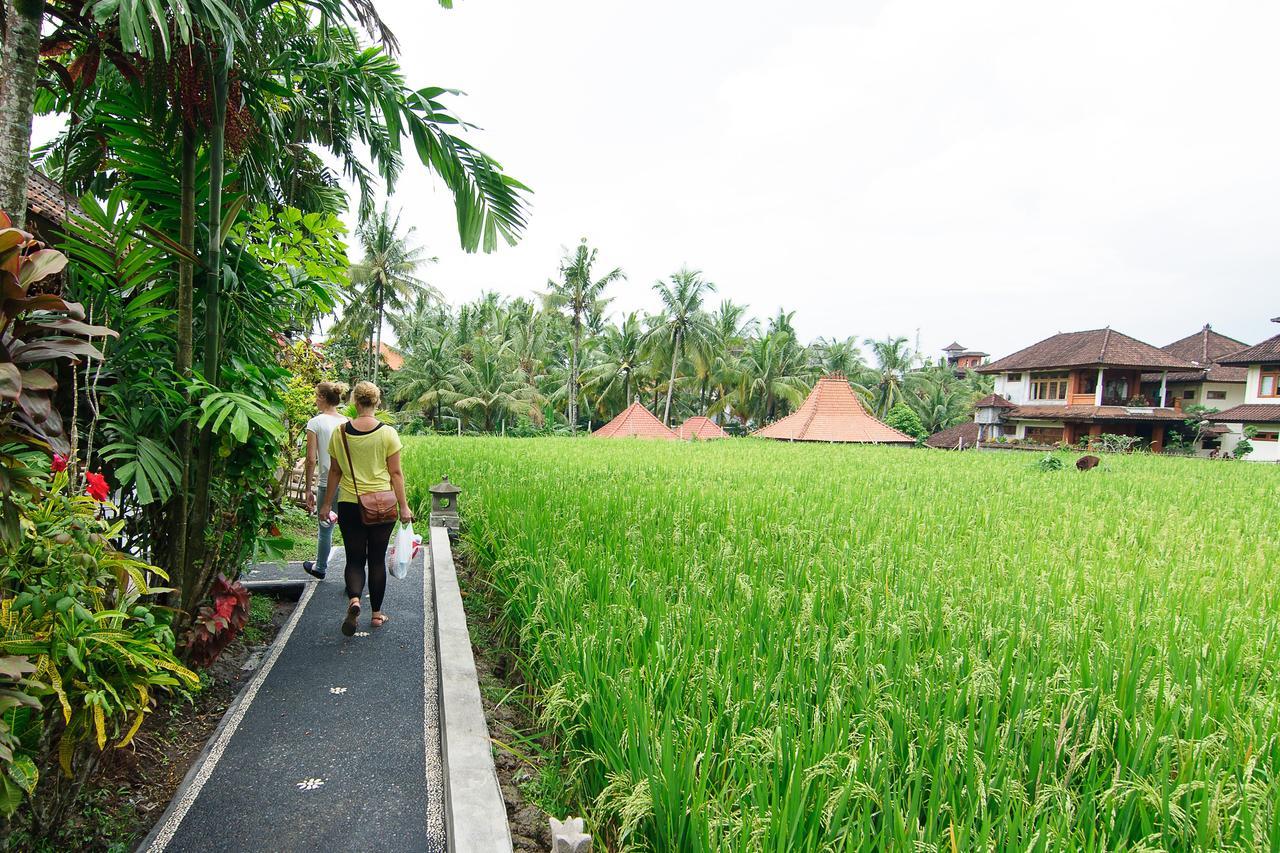 Puji Hostel And Bungalow Ubud Ngoại thất bức ảnh