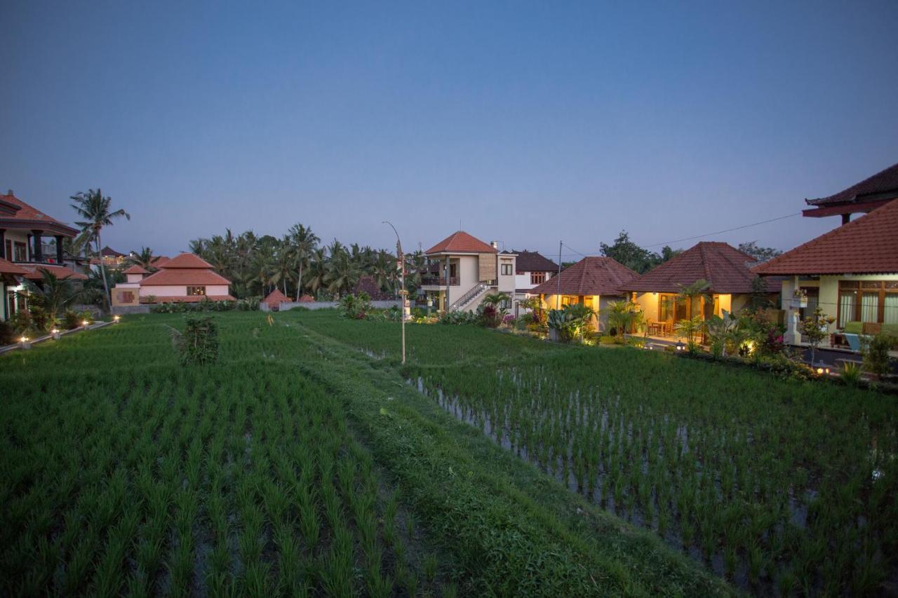 Puji Hostel And Bungalow Ubud Ngoại thất bức ảnh